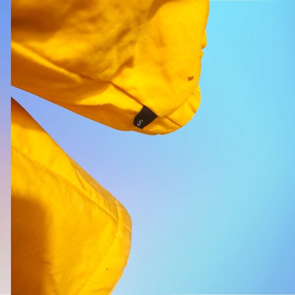 International Antarctic Centre Yellow Hooded Jacket Mens Small By Earth Sea Sky - Picture 9 of 15